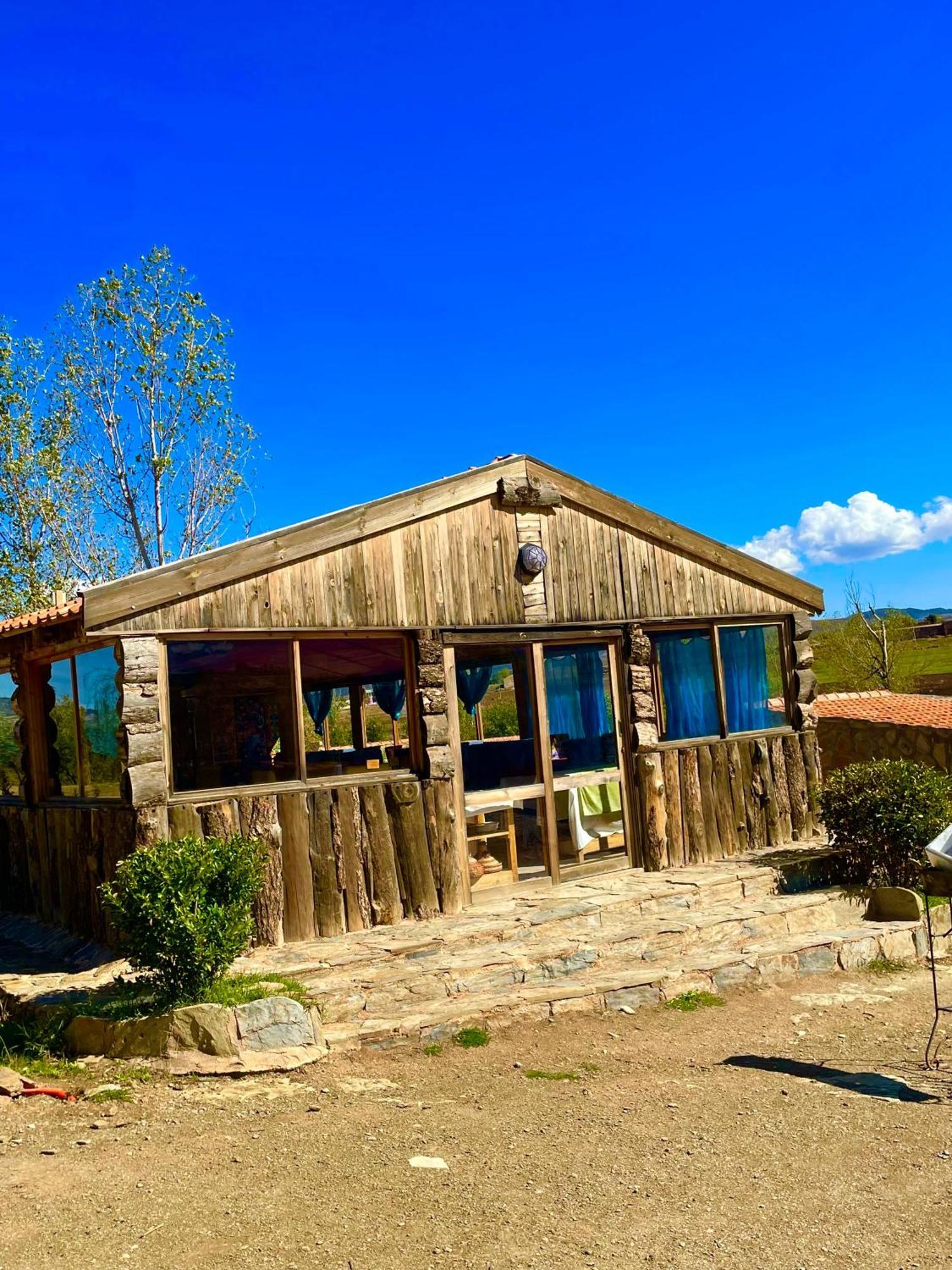 Ferme D'Hote La Vallee Азру Экстерьер фото